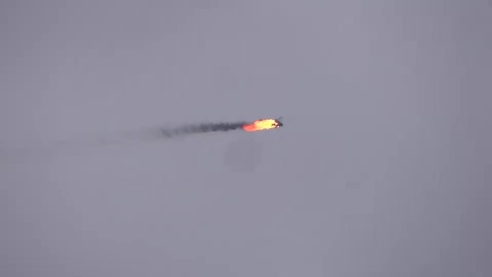 İdlib'de Esad rejimine ait helikopter düşürüldü - 2