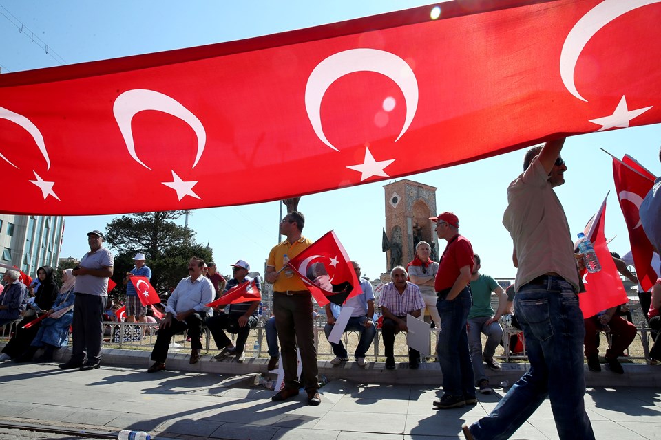 Taksim'de "Cumhuriyet ve Demokrasi Mitingi" - 1