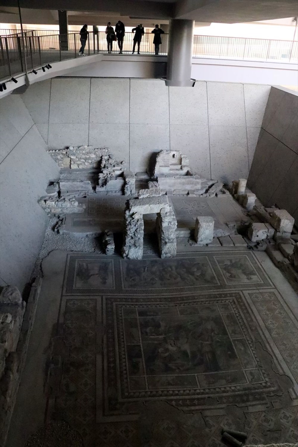 Hatay'da beş dönemin izlerini taşıyan Necmi Asfuroğlu Arkeoloji Müzesi ziyaretçilerini zaman yolculuğuna çıkarıyor - 13