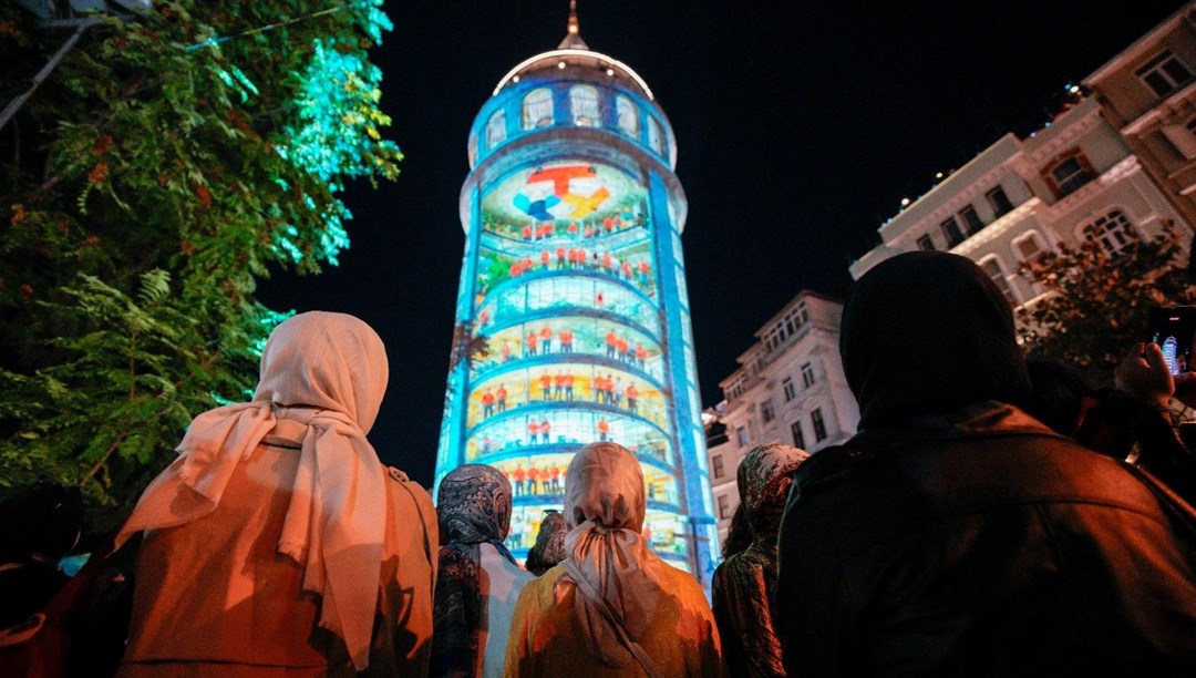 Galata Kulesi TEKNOFEST’in Işığıyla Parladı