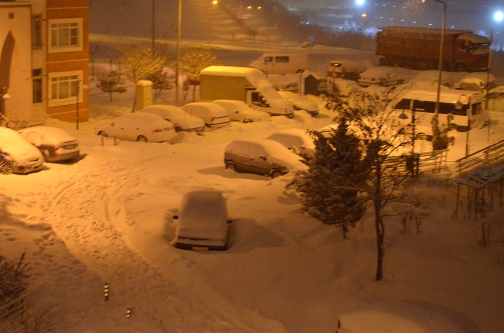 Bolu'da TEM İstanbul yönü ulaşıma kapatıldı - 3