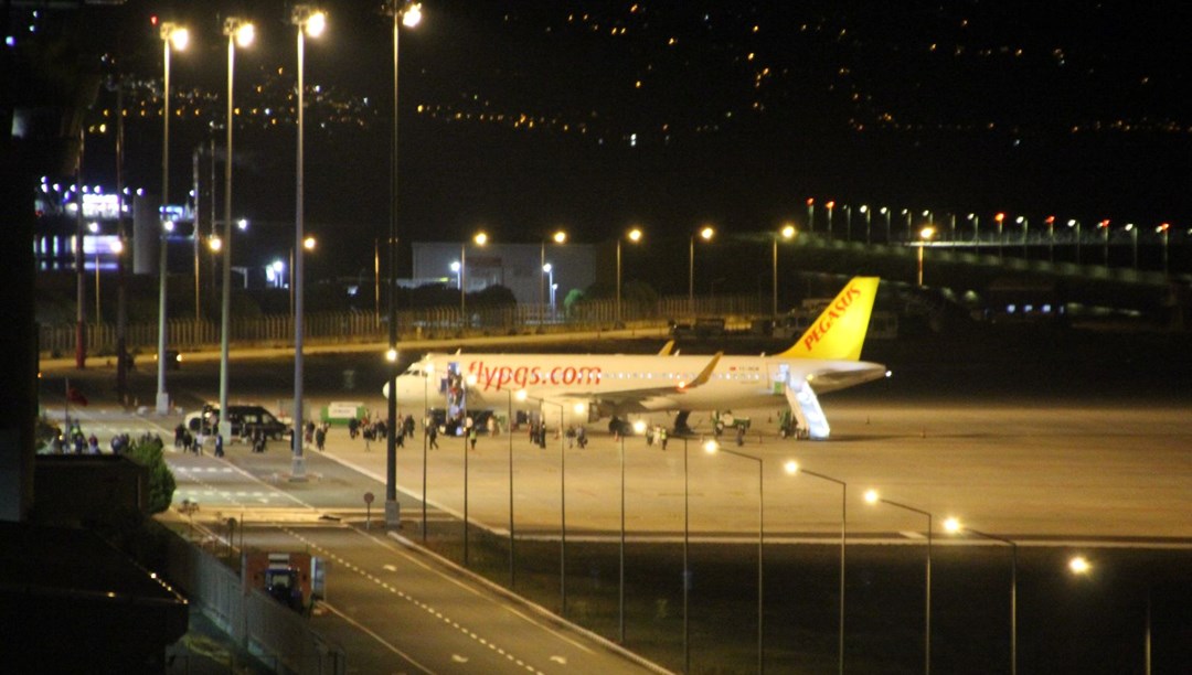 Ordu- Giresun Havalimanı’na ilk uçak indi