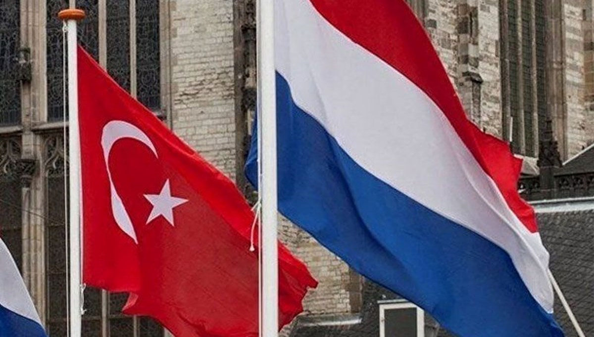 SON DAKİKA HABERİ: Hollanda Büyükelçisi bakanlığa çağrıldı
