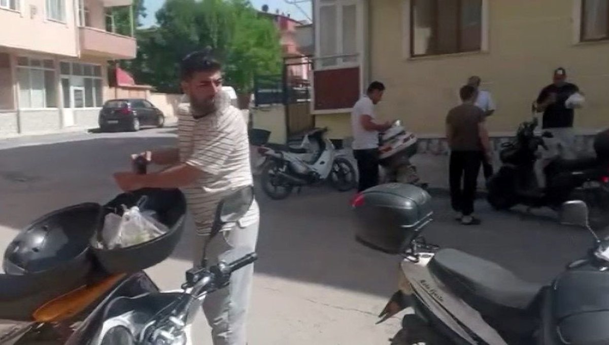 25 kurye aynı adrese gelince gerçek ortaya çıktı: İletişim bilgileri ele geçirildi, adına sahte siparişler verildi 25 kurye aynı adrese gelince gerçek ortaya çıktı: İletişim bilgileri ele geçirildi, adına sahte siparişler verildi