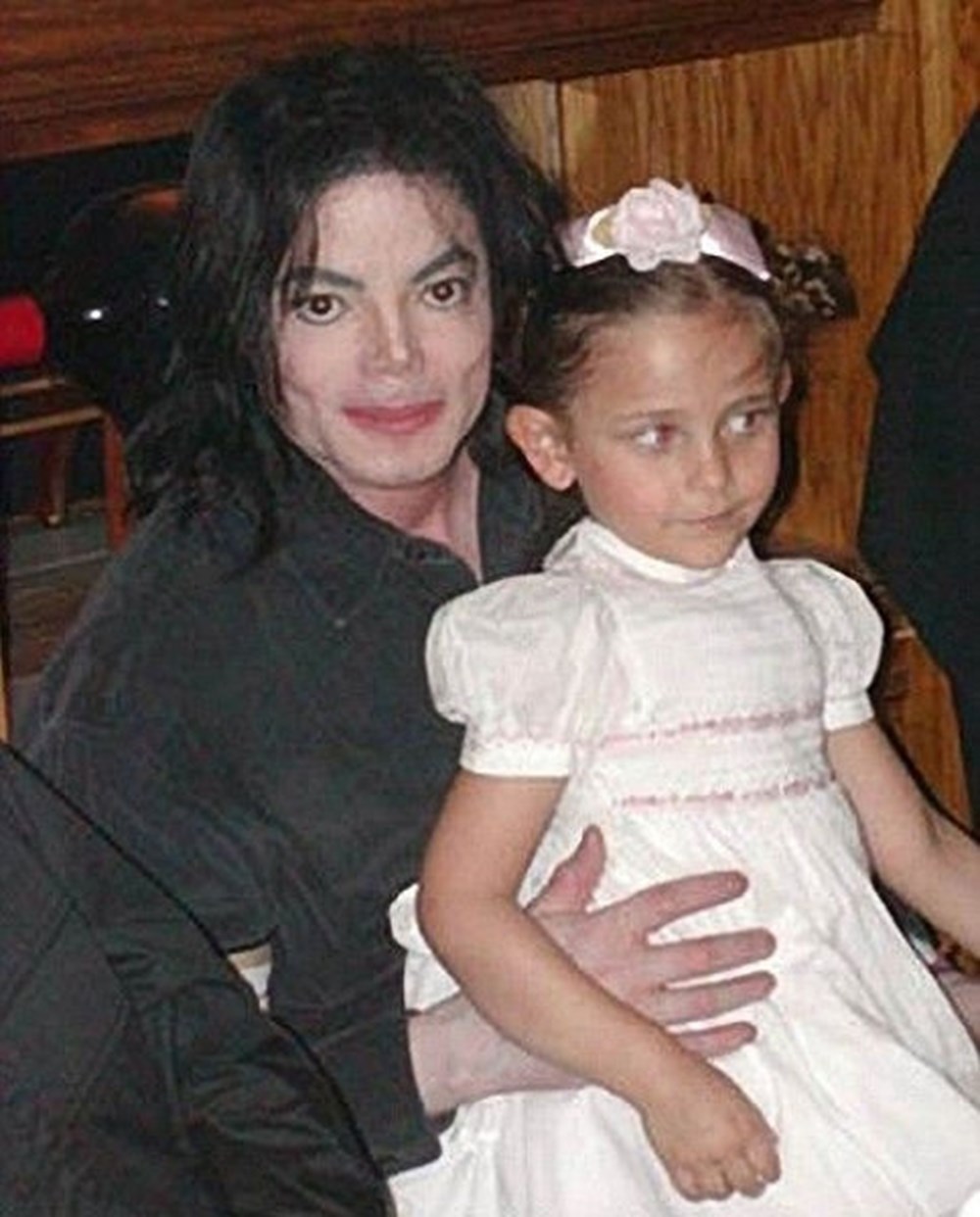 Майкл Джексон и его дочь Пэрис