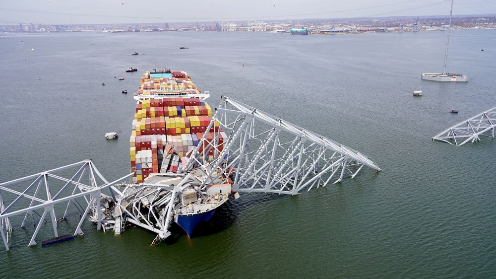ABD'de köprüyü yıkan gemi soruşturması: Motor arızasına kirli yakıt mı neden oldu? - 10