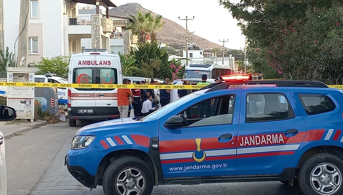 Bodrum’daki kan donduran infazlarda sır perdesi aralandı | Yemeğe davet edip, yolda öldürdü Bodrum’daki kan donduran infazlarda sır perdesi aralandı | Yemeğe davet edip, yolda öldürdü