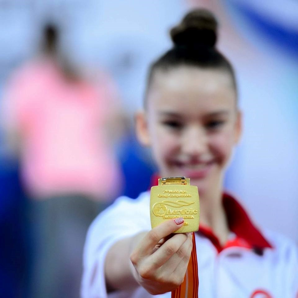 15 yaşındaki Ayşe Begüm Onbaşı dünya şampiyonu oldu - 1