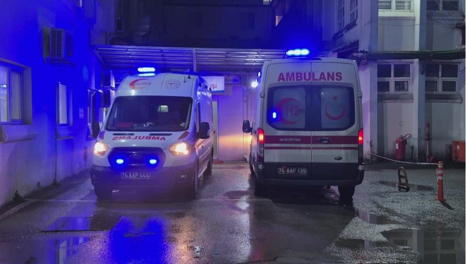 Kına gecesi zehir oldu: 11 kişi hastaneye kaldırıldı