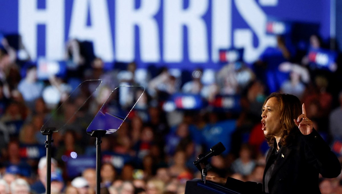 Harris'in mitinginde