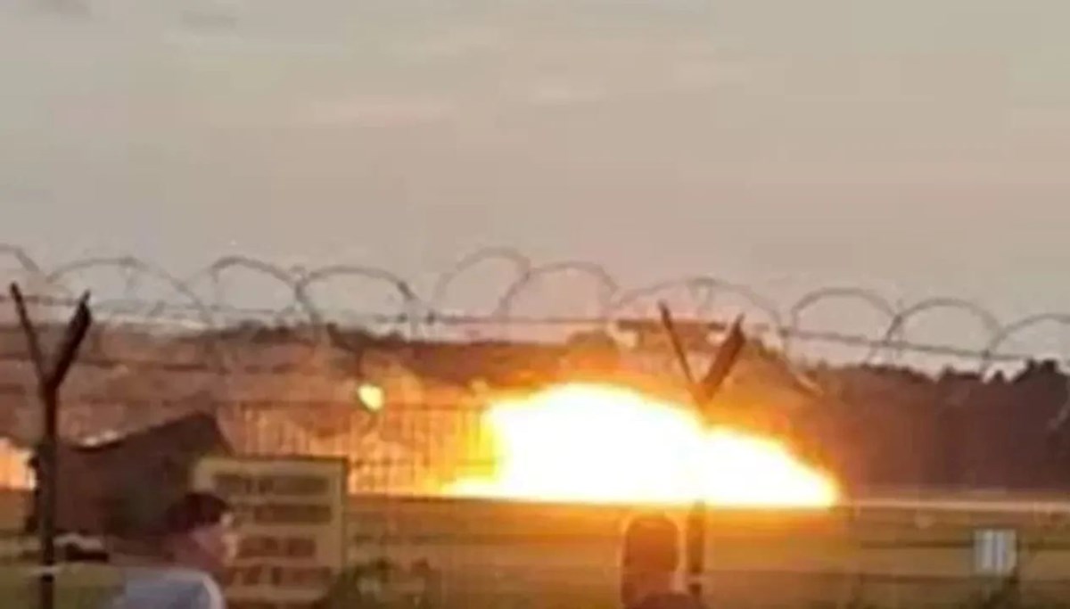 Polonya’da F16 savaş uçağı düştü