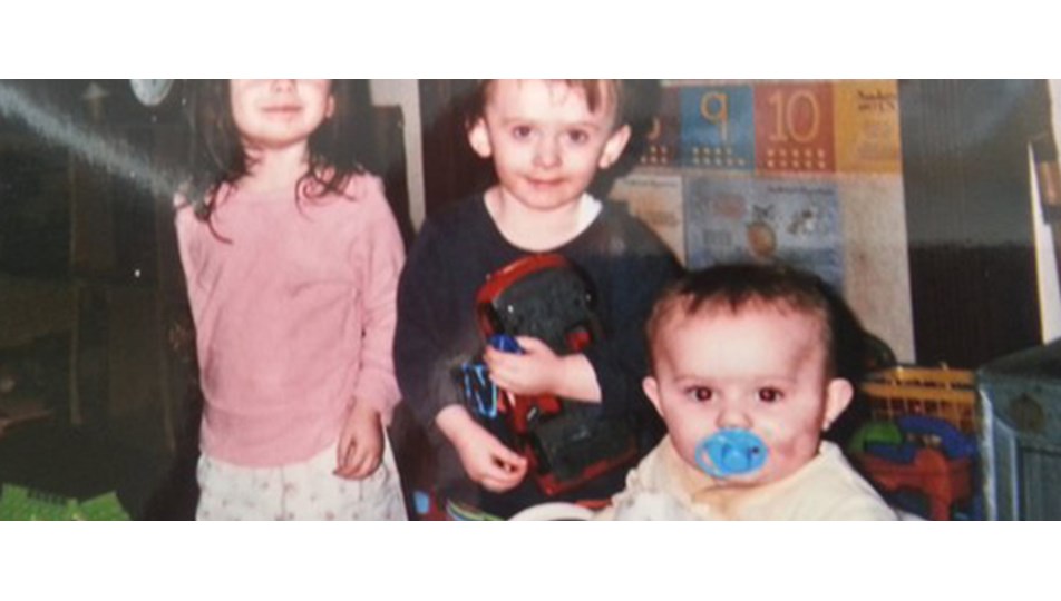 Öldürdüğü çocuklarının üstüne ‘Sizi seviyorum’ yazdı