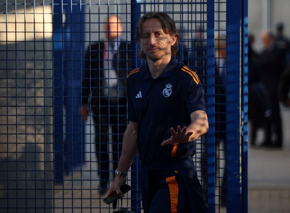 İspanya'da El Clasico öncesi olay: Real Madrid, Barcelona maçı idmanını iptal etti! Maça çıkacaklar mı? 77 8s6BOYkpJEq4oXKt67UI g