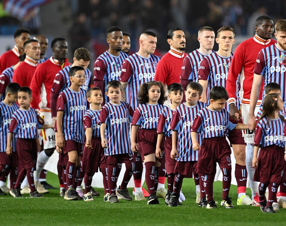 Göztepe'yi yenen Trabzonspor finalde Galatasaray'ın rakibi oldu 78 8t4sekkwrkarZnWulLSEZQ