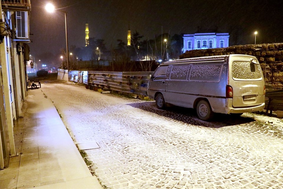 Edirne'de kar yağışı başladı - 1