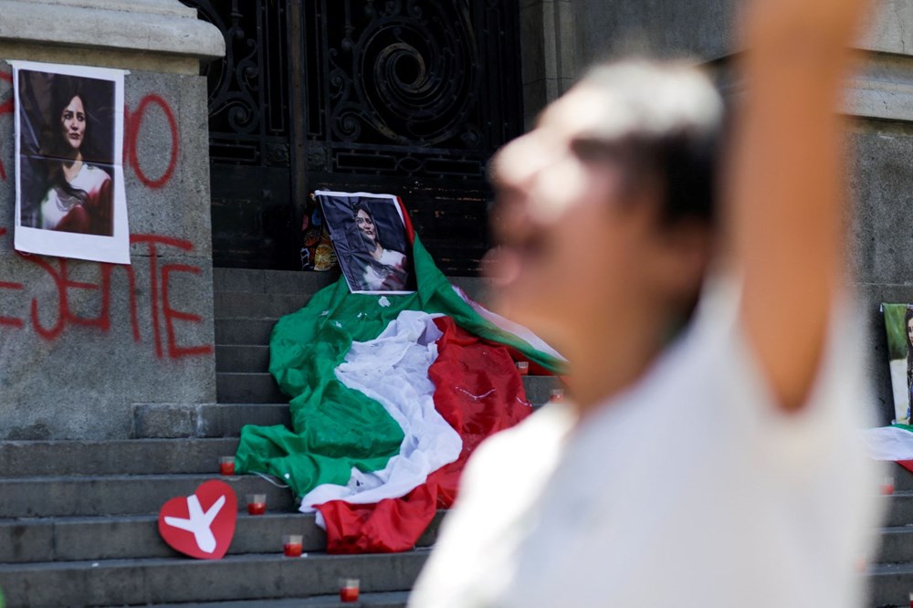 Mahsa Amini protestoları: İran Parlamentosu yaklaşık 15 bin protestocuya ölüm cezası verilmesini onayladı - 8