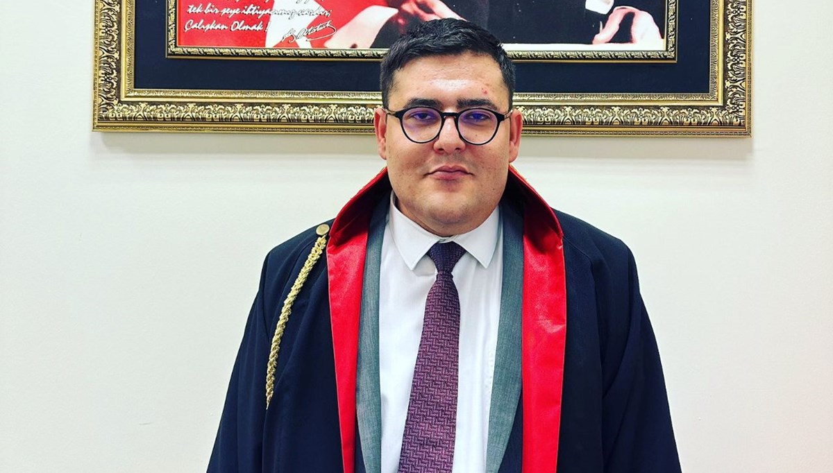 Mobinge uğradığına ilişkin paylaşım yapan savcı adayı otel odasında ölü bulundu Mobinge uğradığına ilişkin paylaşım yapan savcı adayı otel odasında ölü bulundu