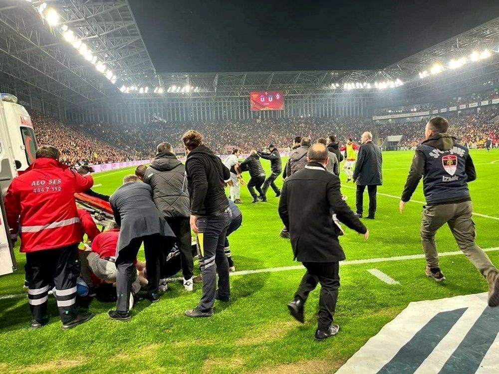 Göztepe-Altay maçında işaret fişeği atanın ifadesi ortaya çıktı - 7
