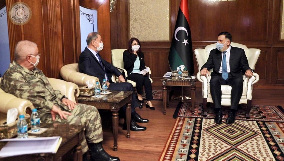 Bakan Akar, Libya Başbakanı Serrac ile görüştü