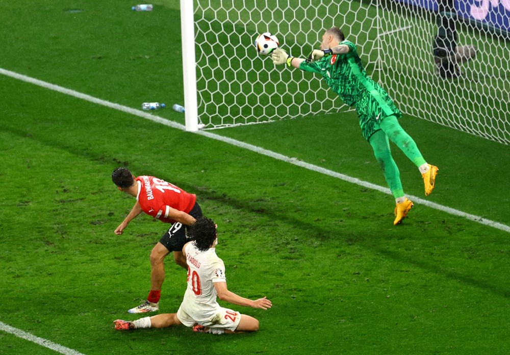 Millilerin zaferi dünya basınında: Mucize kurtarış Avusturya'yı durdurdu! - 3