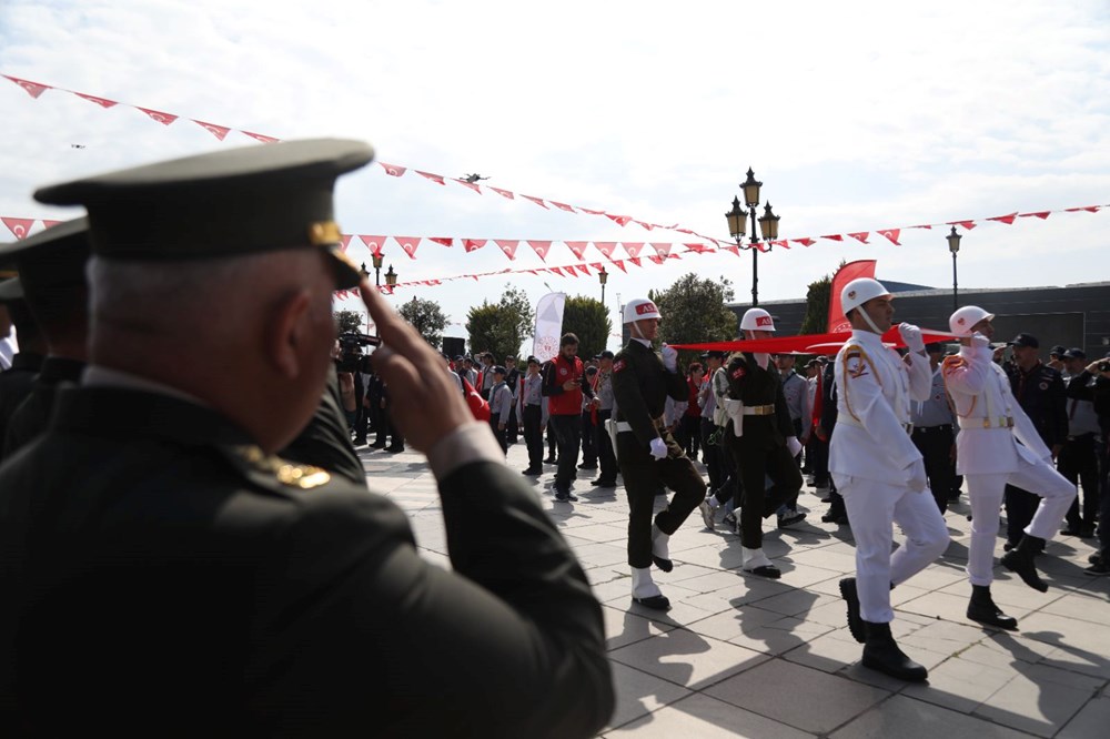 Atatürk'ü temsil eden bayrak Samsun'da karaya çıkarıldı - 8