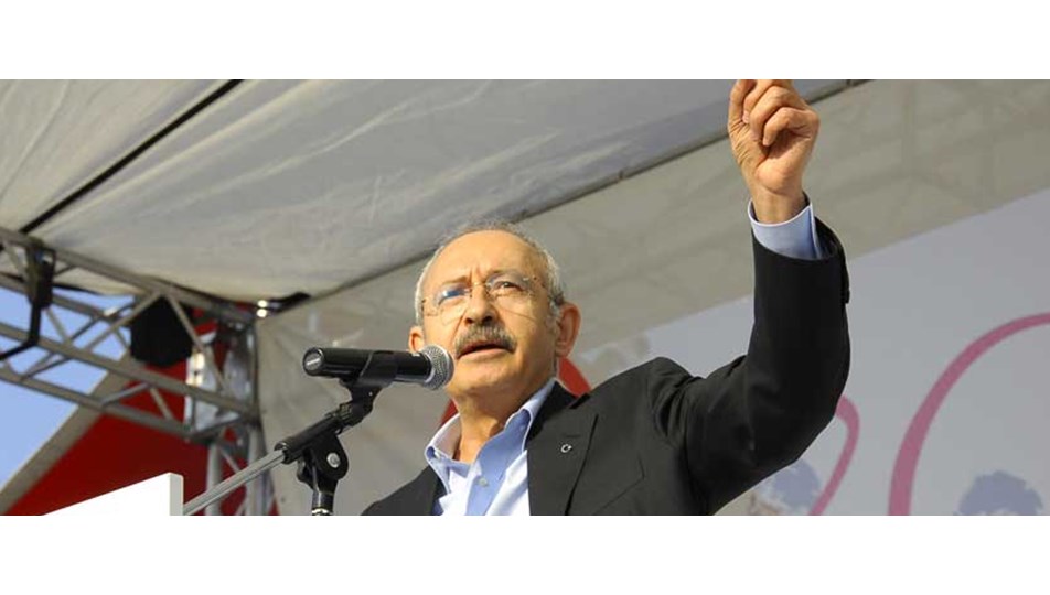 CHP'nin ilk mitingi Kartal'da