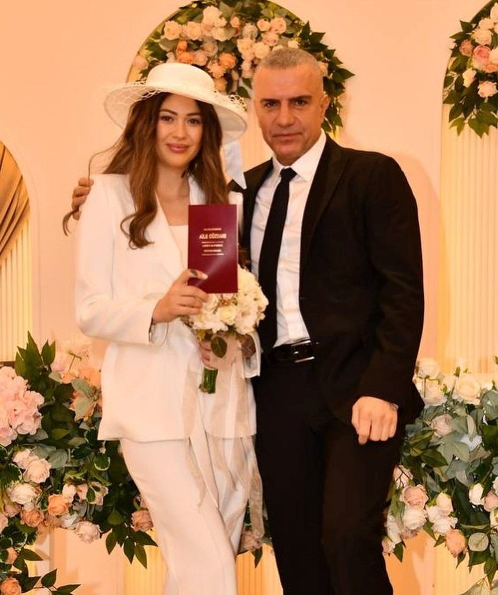 Berdan Mardini sessiz sedasız evlendi: Keyifli gününden kareler paylaştı 72 9 wR 00qrU6QRuT2TzTtFA