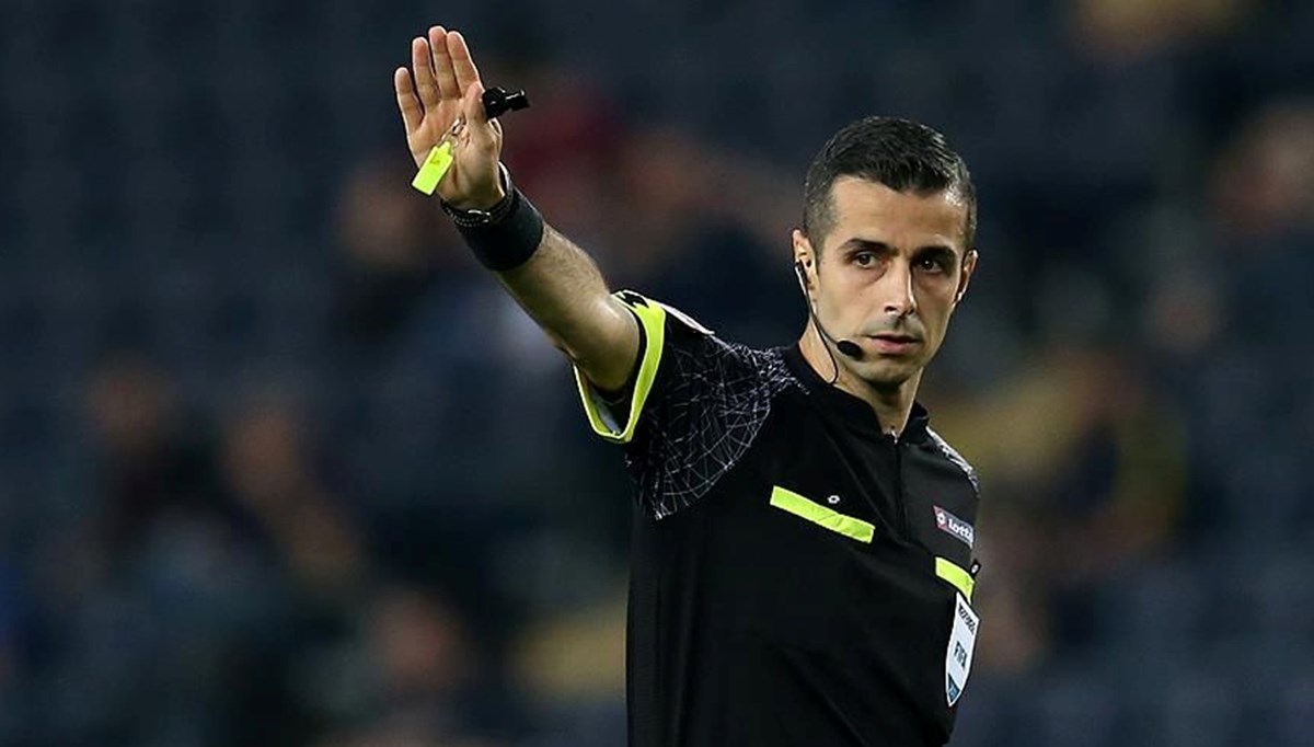 UEFA'dan Mete Kalkavan'a görev UEFA'dan Mete Kalkavan'a görev