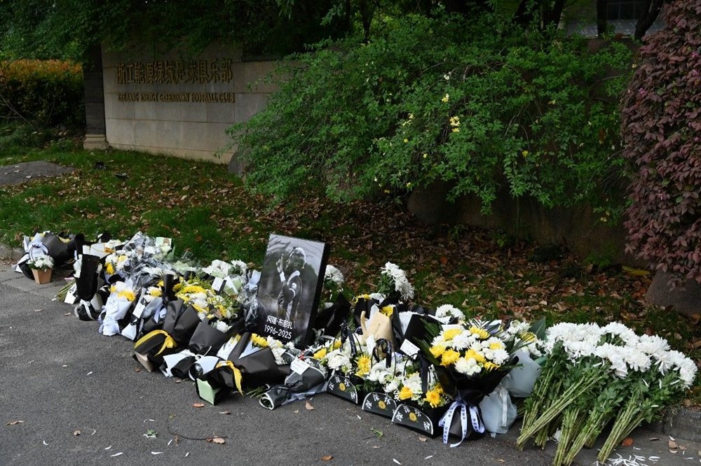 Boupendza'nın hayatını kaybettiği gün oynanan maçta ekip arkadaşlarına büyük reaksiyon: Gol sonrası kutlama krizi 78 92G9tPzuZUqjWF1quGf8cQ