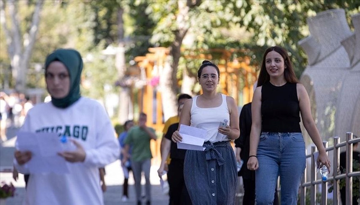 KPSS ortaöğretim (lise) sınavı ne zaman, saat kaçta? Sınav kaç dakika, kaç soru? (2024 ÖSYM KPSS ortaöğretim sınav bilgisi) KPSS ortaöğretim (lise) sınavı ne zaman, saat kaçta? Sınav kaç dakika, kaç soru? (2024 ÖSYM KPSS ortaöğretim sınav bilgisi)