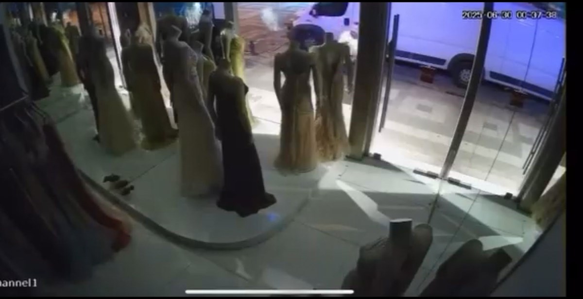 Saldırgan 20 gün önce de farklı iş yerlerini taşlamış