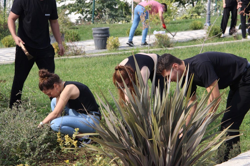 Düzce'den Dünyaya: Bir Hayalin Doğuşu 76 95n5 hCaFEqRr0vLDbzjGw