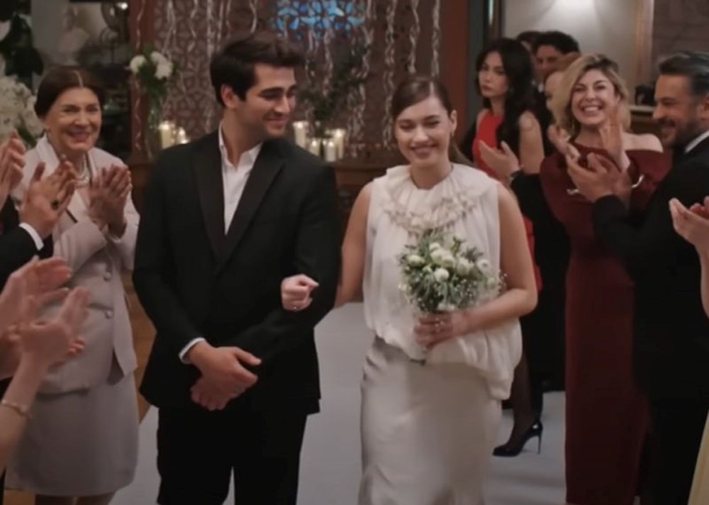 Yalı Çapkını'nda Şok Nikah: Seyran ve Ferit'in Sürpriz Evliliğine Karam Engeli! 78 97IcaYo4M0iuJ4cVNhnP4A
