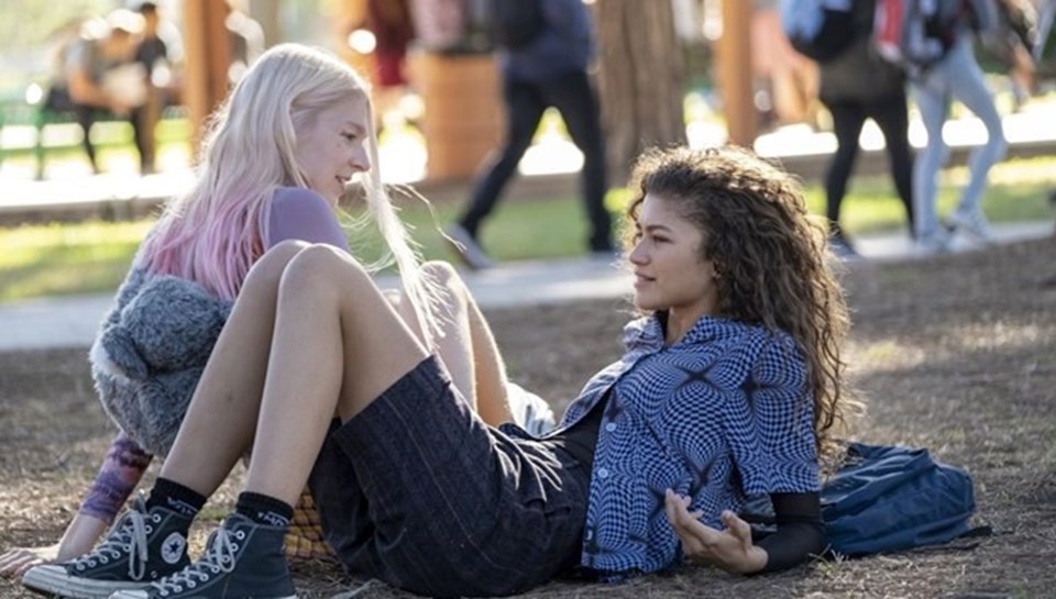 Emmy ödüllü Euphoria dizisinin 3. sezonu resmen geliyor - 1