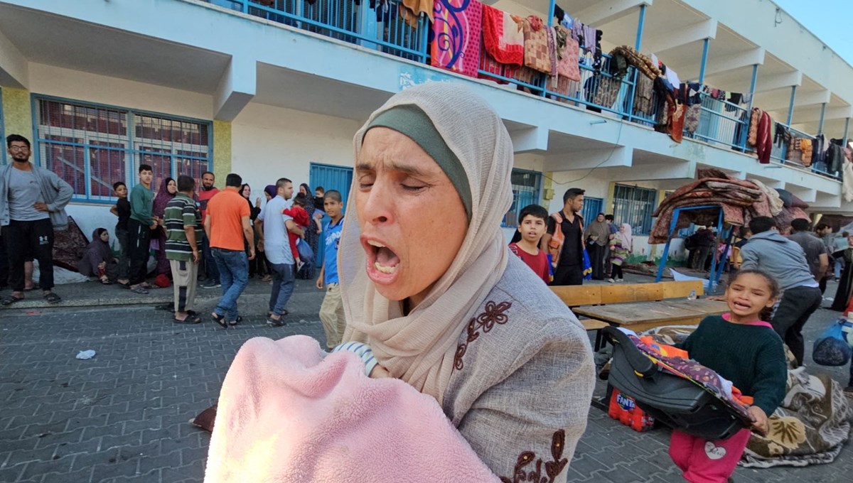 İsrail Cibaliye'den kurtulanların sığındığı okulu da vurdu