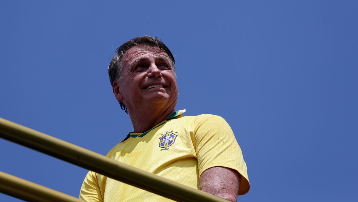 Bolsonaro'ya elektronik kelepçe