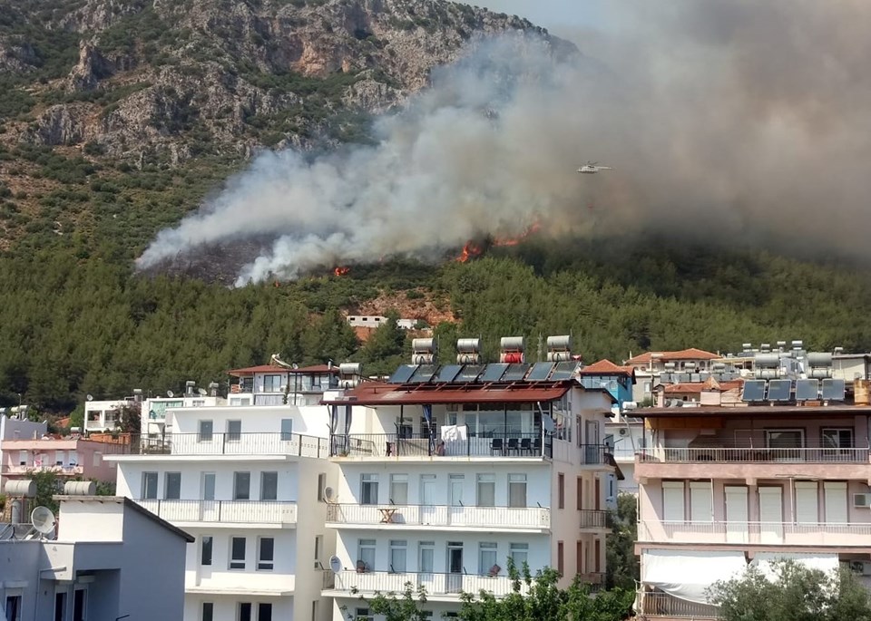 Antalya Kaş'ta orman yangını - 1
