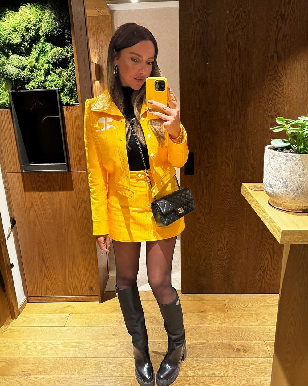 Hadise dünyaca ünlü şarkıcı Usher ile bir arada: Yaşayan efsane - 2