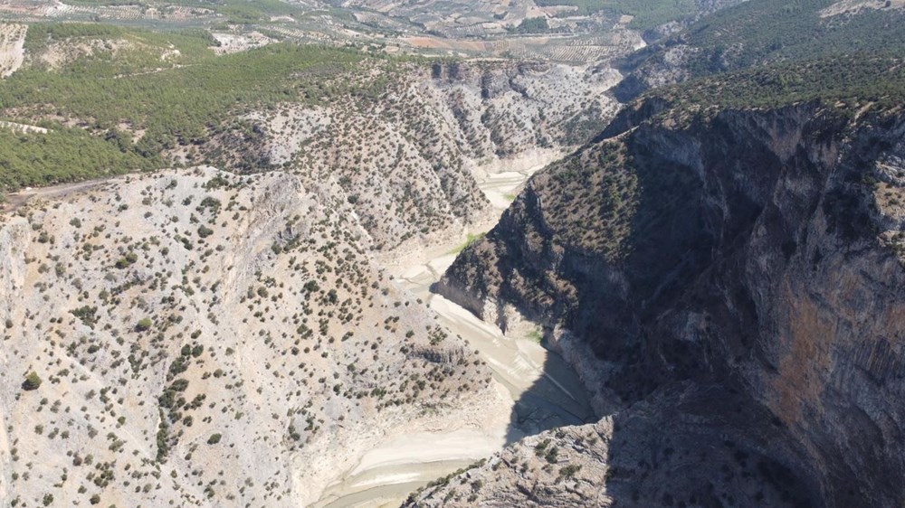 Doğa harikası İnceğiz Kanyonu'nun suyu çekildi - 4