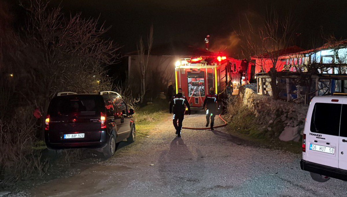 Kırıkkale'de müstakil evde yangın Kırıkkale'de müstakil evde yangın