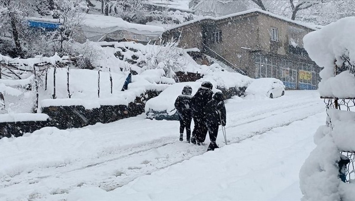 Beytüşşebap ve Uludere'de eğitime 1 gün daha ara