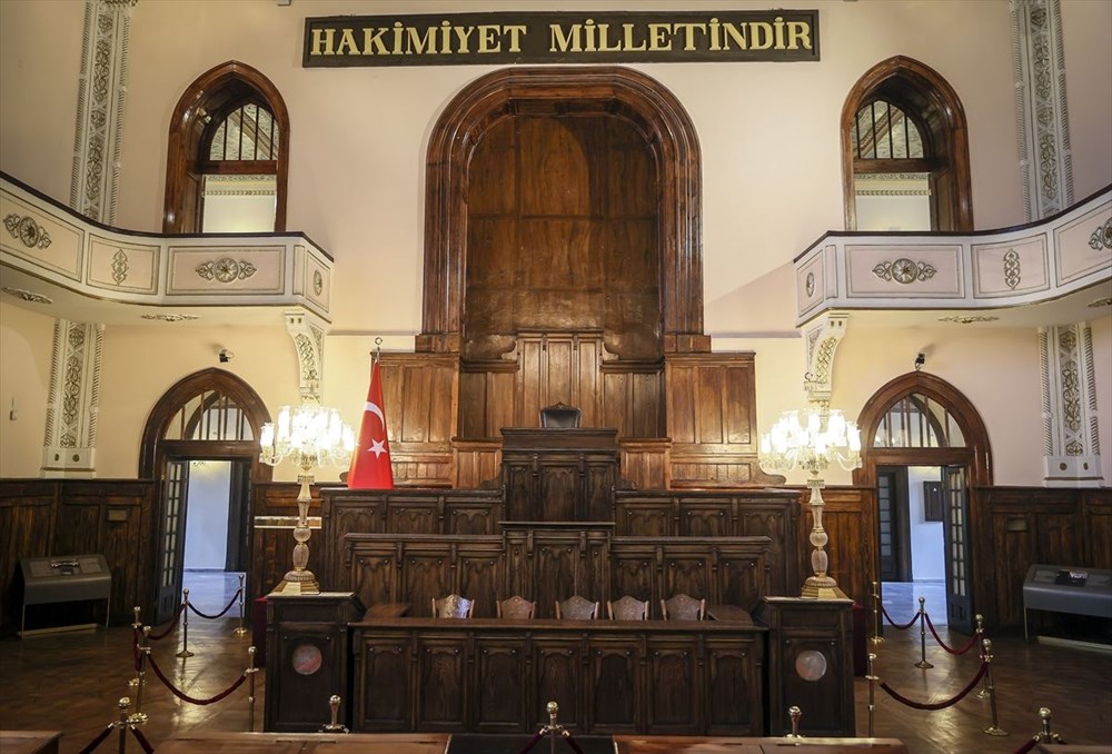 Yakın tarihin tanığı Cumhuriyet Müzesi 40 yıldır tarihseverleri ağırlıyor - 38