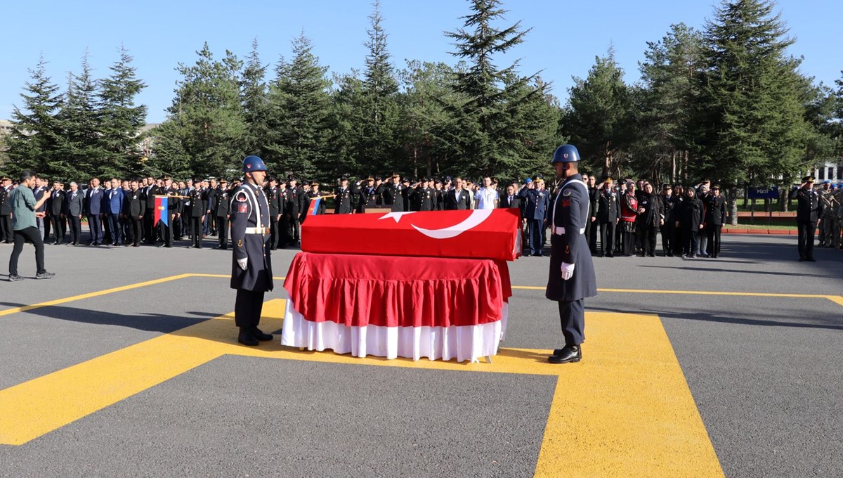 Kayseri'de cezaevi ring aracı devrildi: 1 asker şehit oldu