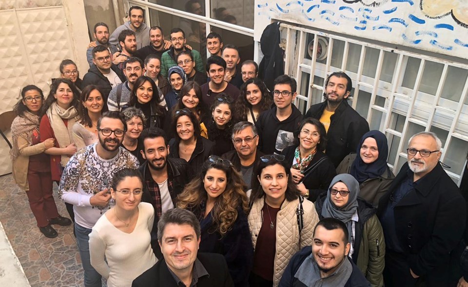 İşitme Engelliler ve Aileleri Derneği üyeleri