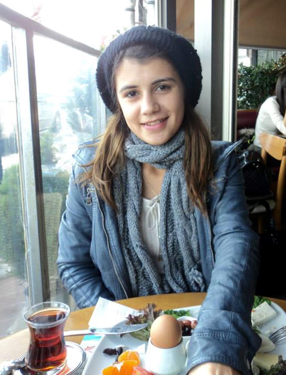 Antalya'da sevgilisinin otomobilinin altında ezilip öldü - 3