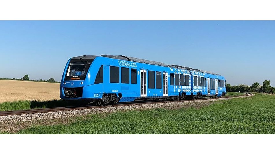 Dünyanın ilk hidrojen enerjili treni hizmete girdi