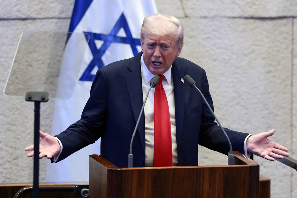 İsrail meclisinde Trump'a soykırım protestosu: Konuşurken "Filistin'i tanıyın" pankartı açtılar - 2