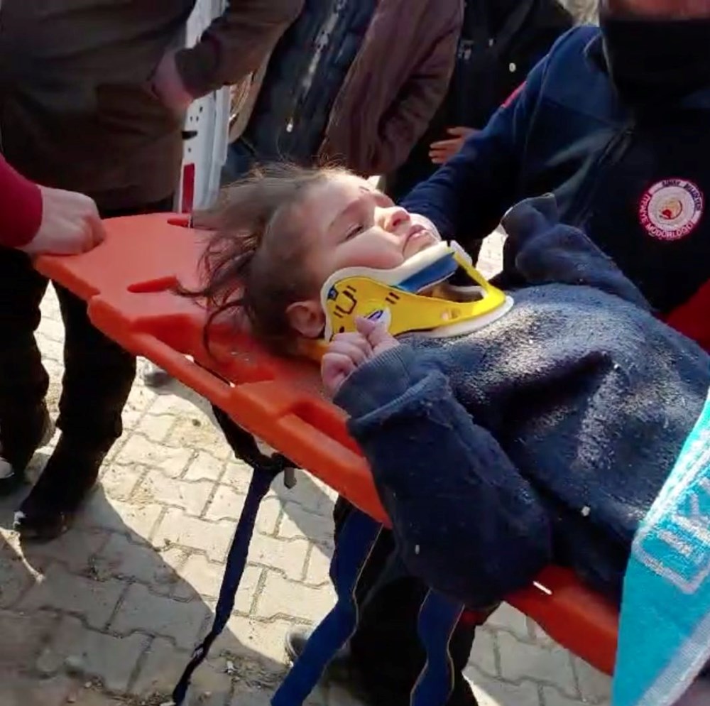 Deprem bölgesinden mucize kurtuluşlar - 64