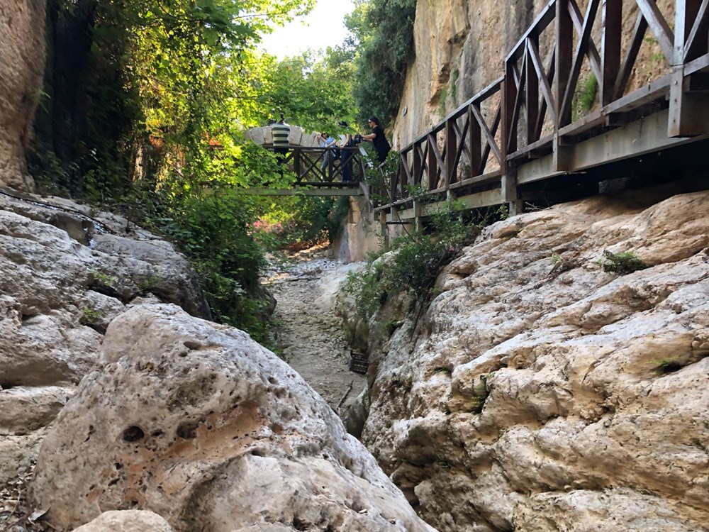 Bin esirin yaptığı mühendislik harikası 'Titus Tüneli'ne turist akını - 14