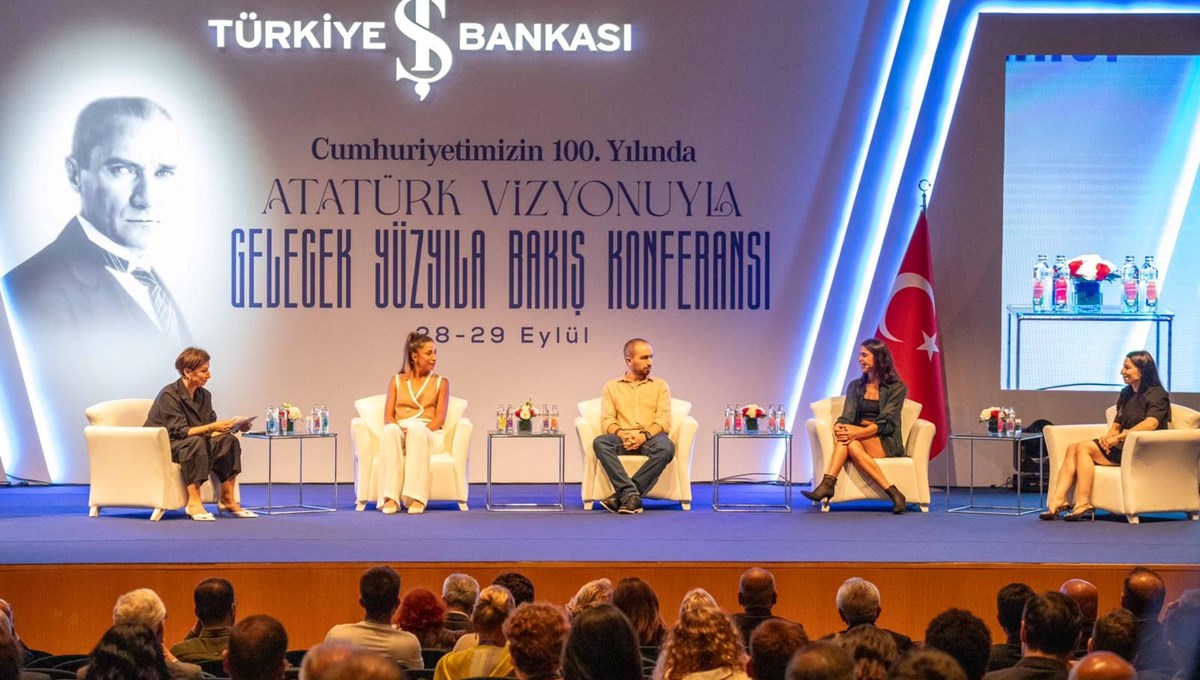 Cumhuriyet'in 100. yılı konferansı